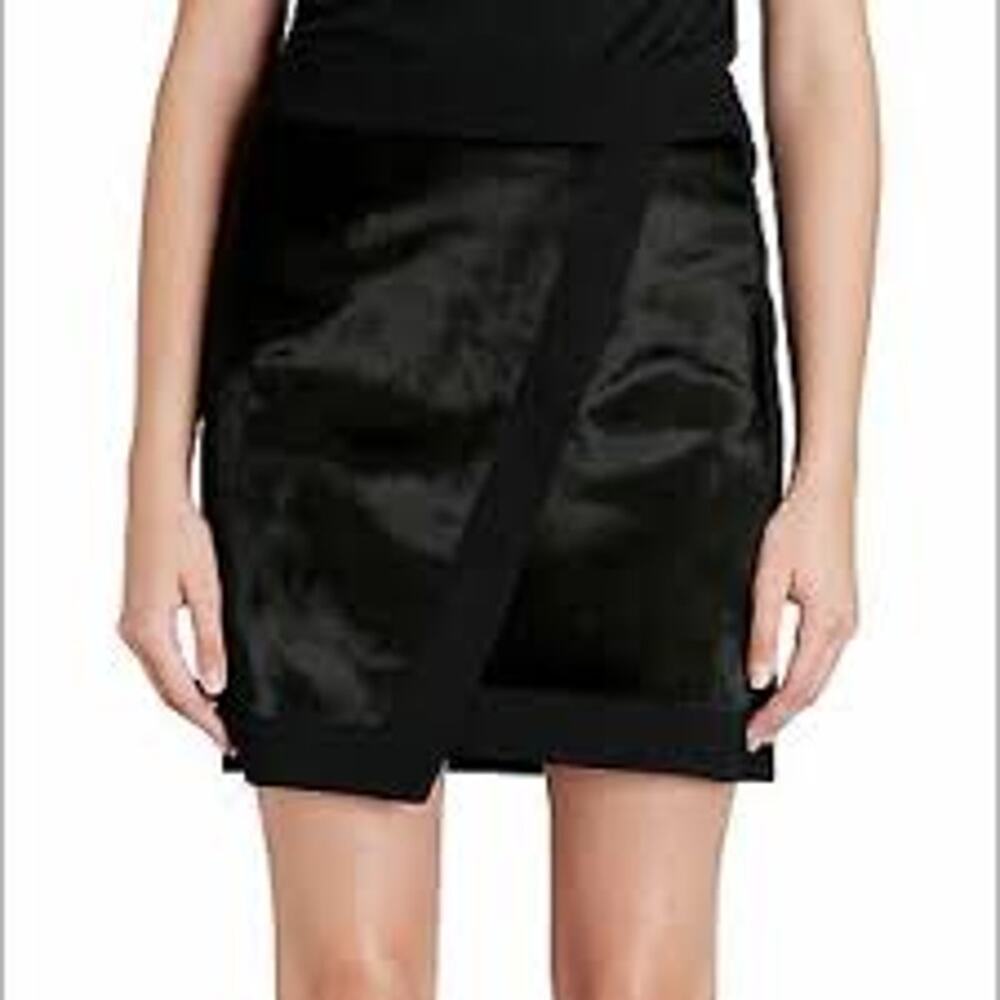 Ted Baker London Black w/ Gold Details Leather Trim To Knee Pencil Skirt Size 1